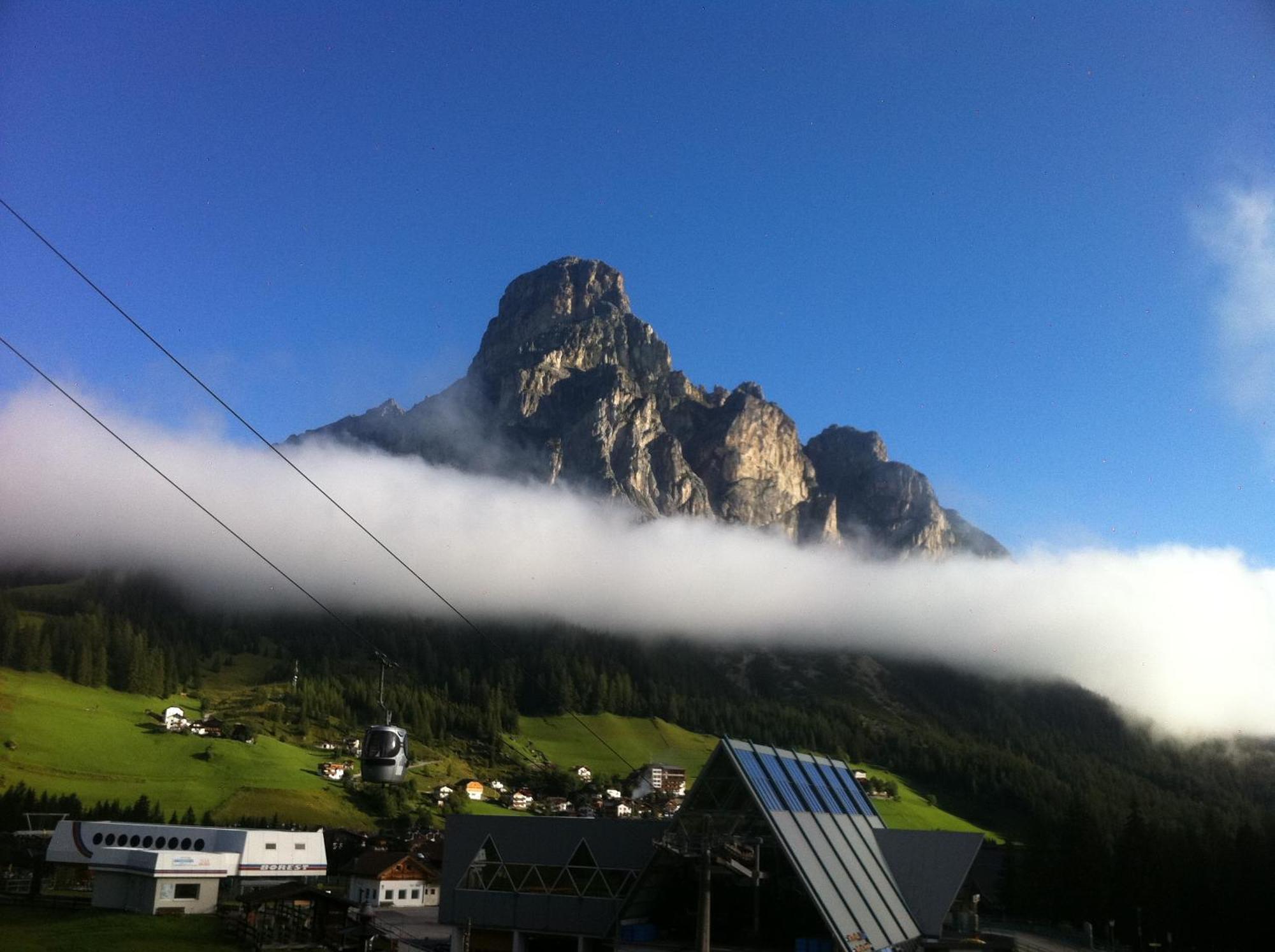 Garnì La Tranquillitè Hotel Corvara In Badia Esterno foto