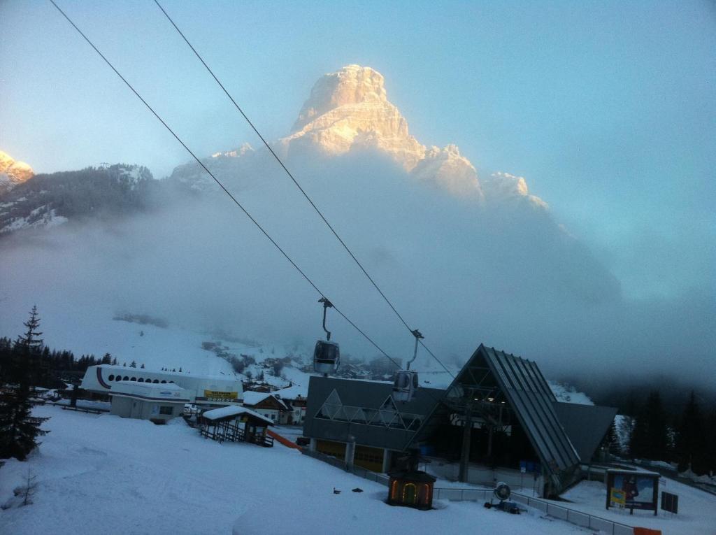 Garnì La Tranquillitè Hotel Corvara In Badia Esterno foto